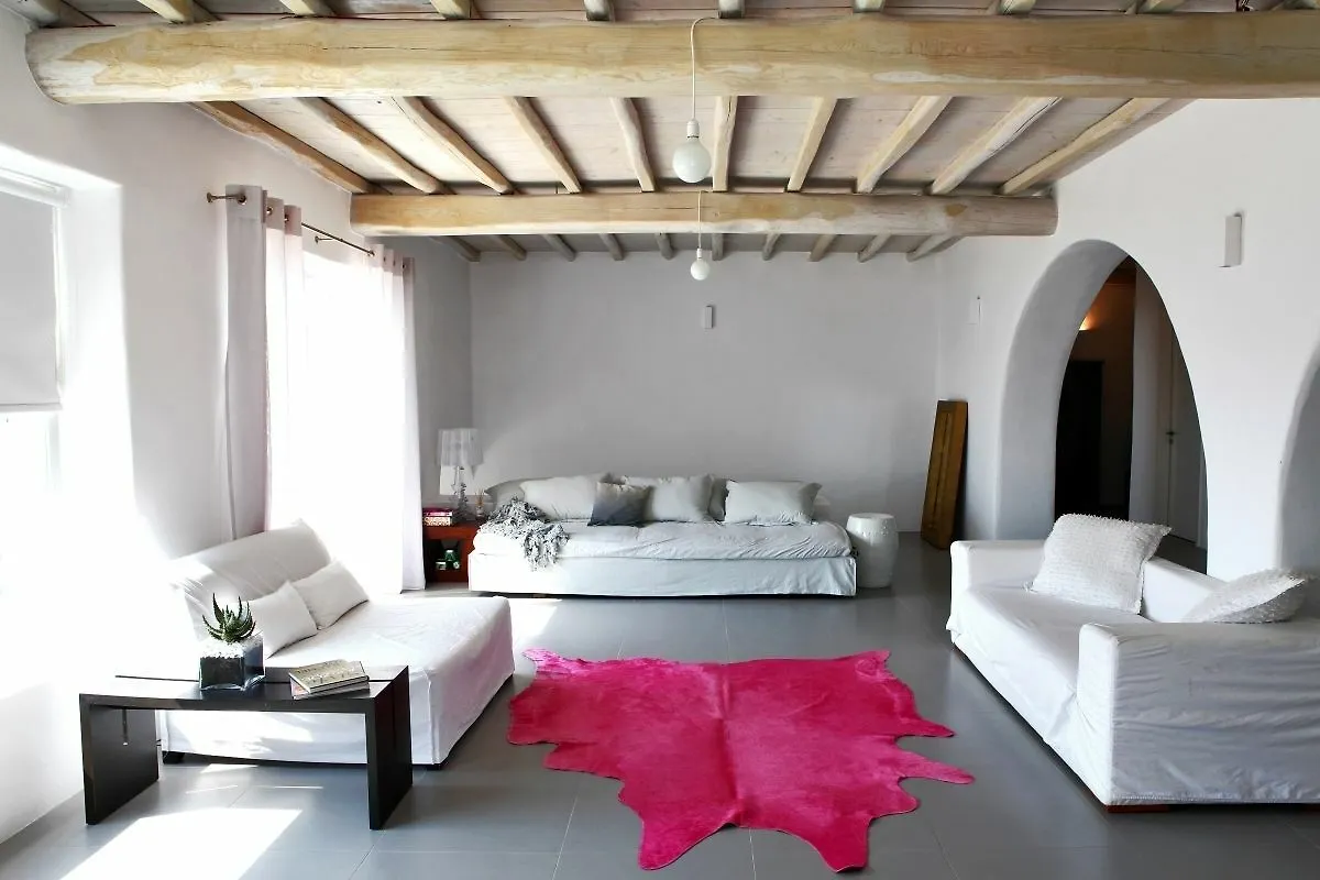 Villa Delucien Fanari  اليونان